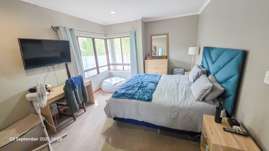 4 Bedroom Property for Sale in Douglasdale Gauteng