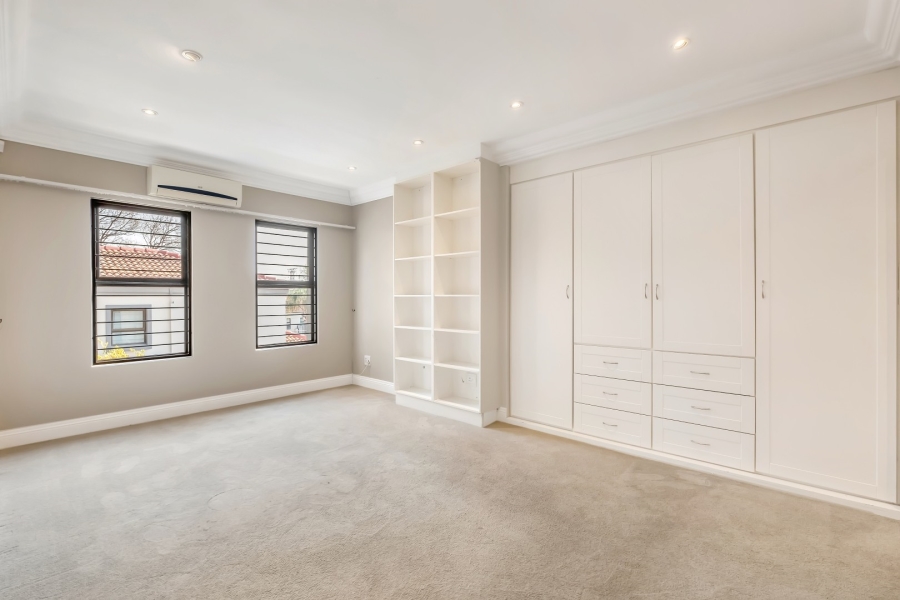 4 Bedroom Property for Sale in Morningside Gauteng