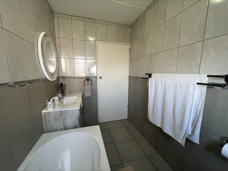 2 Bedroom Property for Sale in Dalpark Ext 1 Gauteng