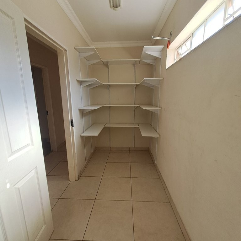To Let 3 Bedroom Property for Rent in Highlands North Gauteng