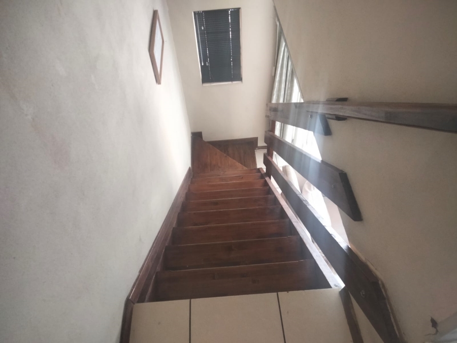 2 Bedroom Property for Sale in Sonneglans Gauteng