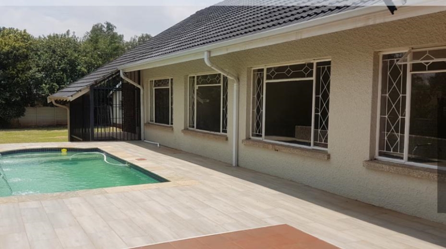 4 Bedroom Property for Sale in Bedford Gardens Gauteng