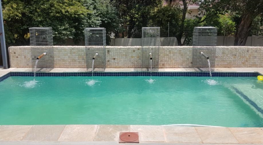 4 Bedroom Property for Sale in Bedford Gardens Gauteng