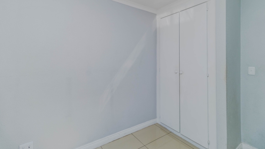To Let 3 Bedroom Property for Rent in Country View Gauteng