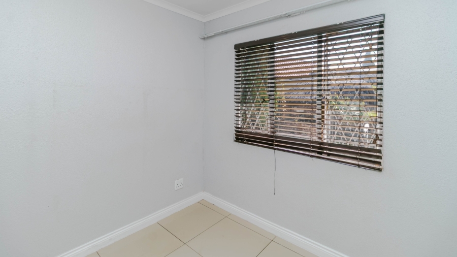 To Let 3 Bedroom Property for Rent in Country View Gauteng