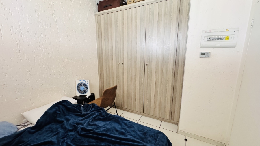 To Let 2 Bedroom Property for Rent in Paulshof Gauteng