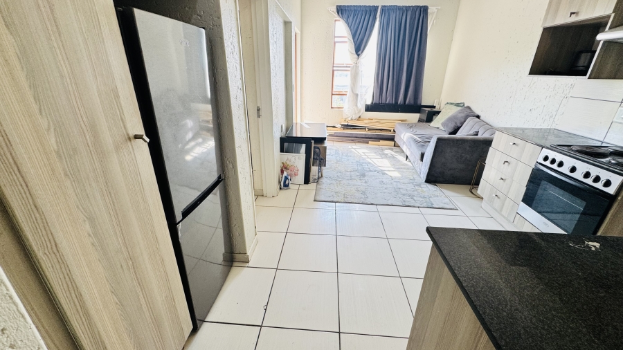 To Let 2 Bedroom Property for Rent in Paulshof Gauteng