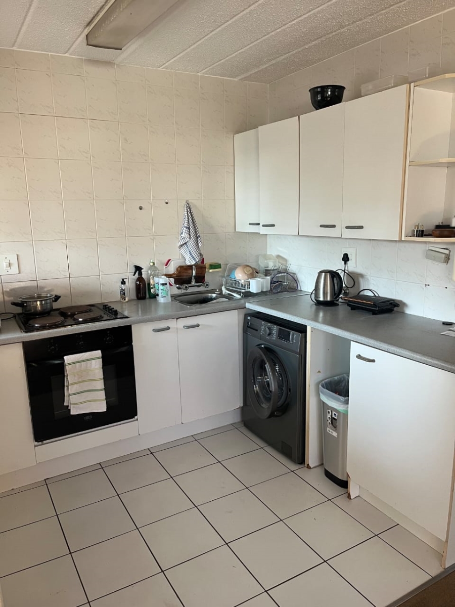 To Let 1 Bedroom Property for Rent in Morningside Ext 40 Gauteng