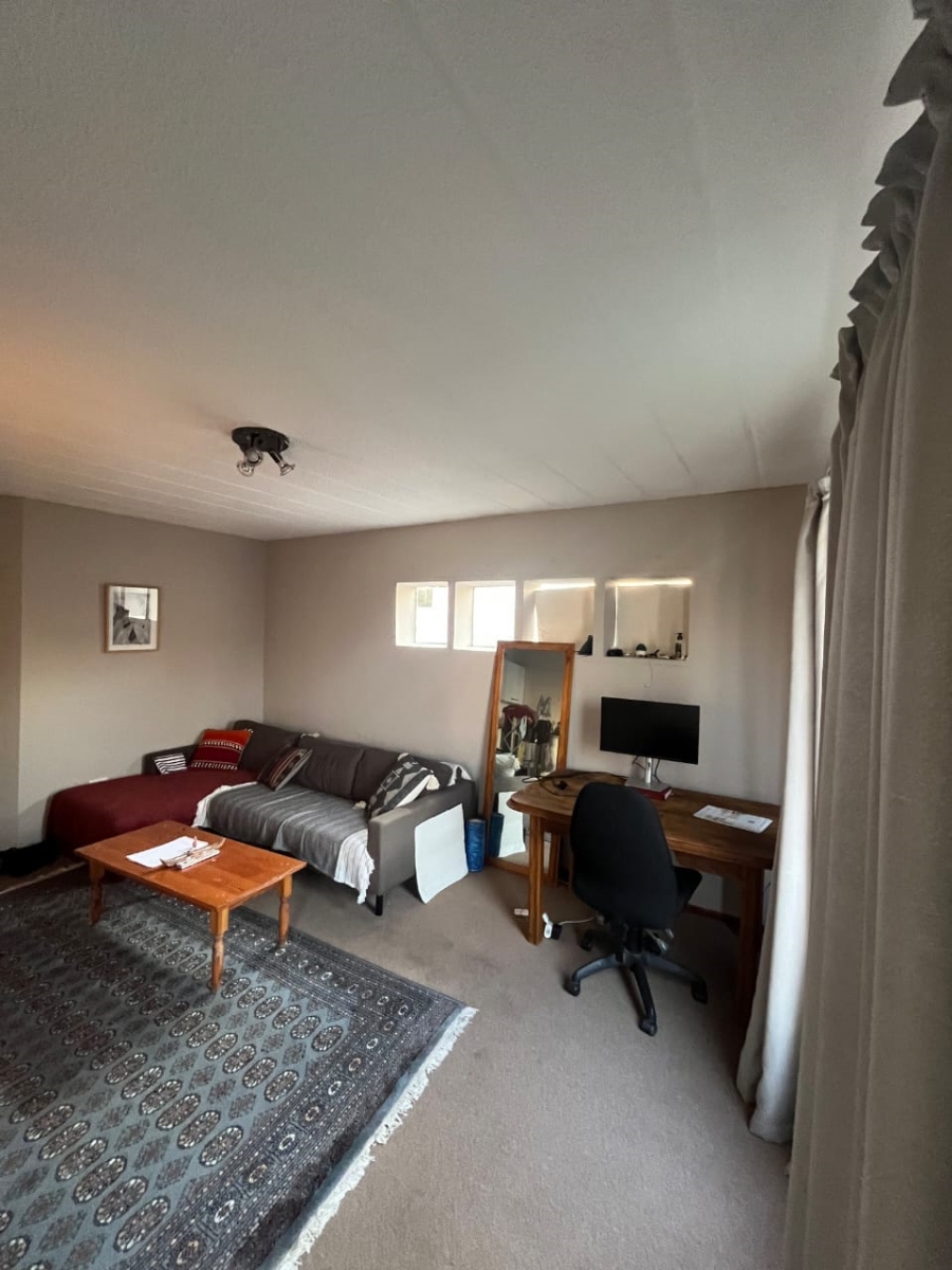 To Let 1 Bedroom Property for Rent in Morningside Ext 40 Gauteng