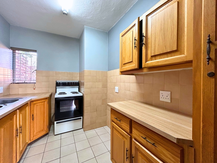 2 Bedroom Property for Sale in Zwartkop Gauteng