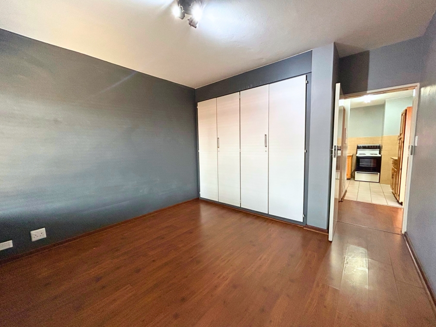 2 Bedroom Property for Sale in Zwartkop Gauteng