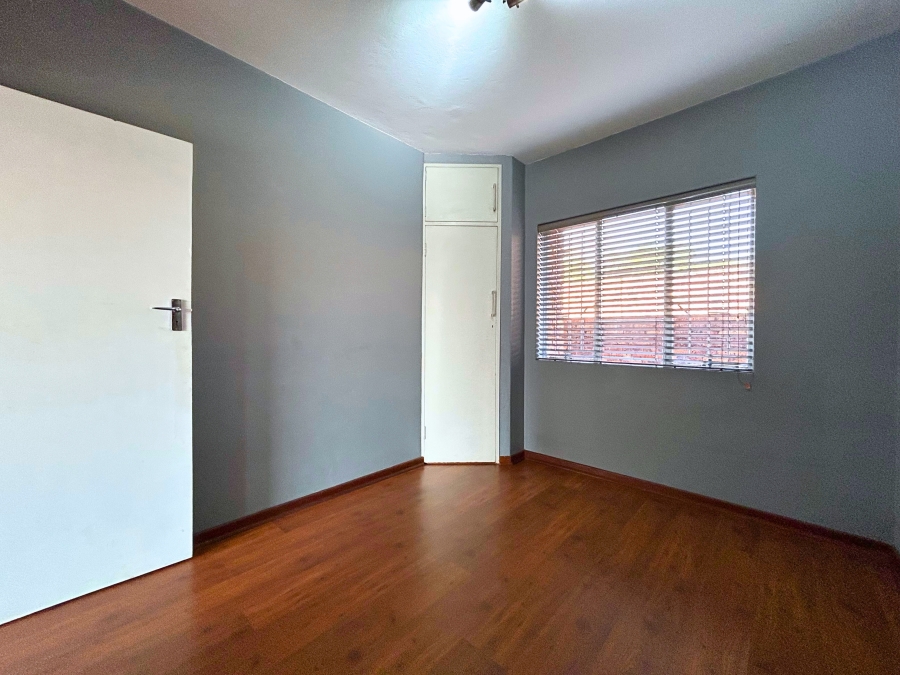 2 Bedroom Property for Sale in Zwartkop Gauteng
