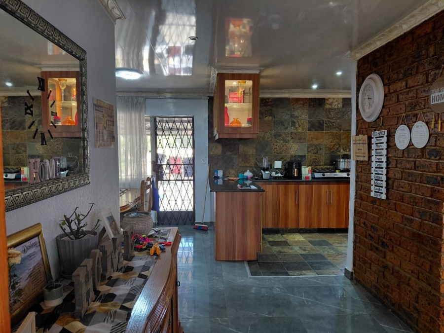 4 Bedroom Property for Sale in Dalpark Gauteng