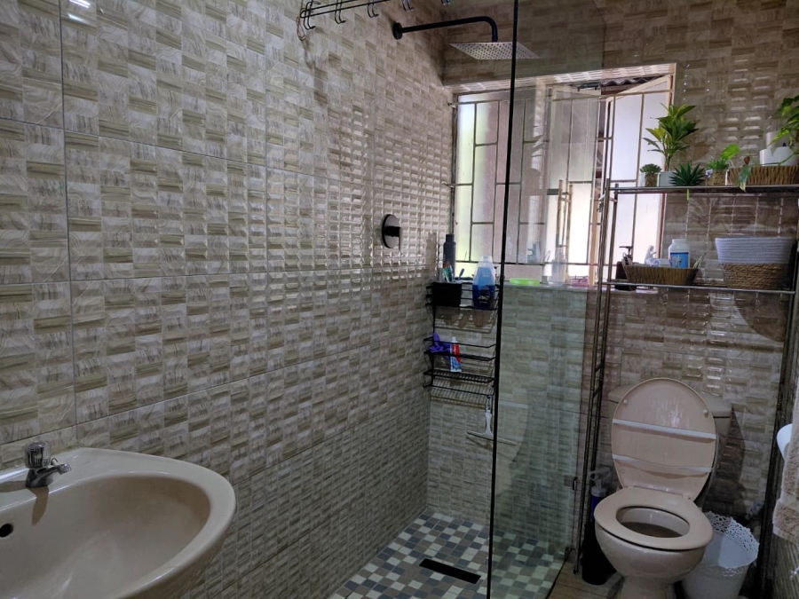 4 Bedroom Property for Sale in Dalpark Gauteng
