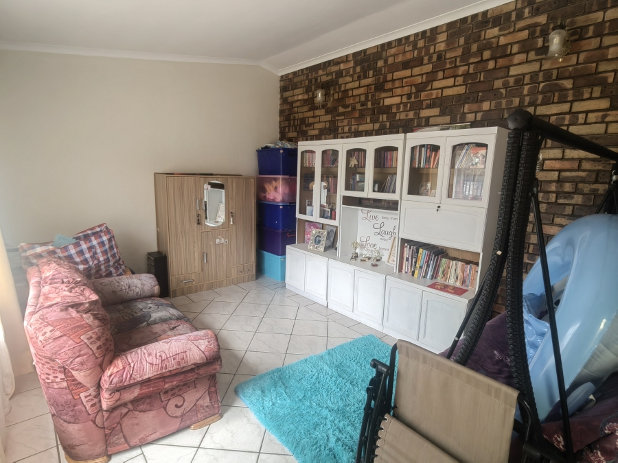 3 Bedroom Property for Sale in Ferryvale Gauteng