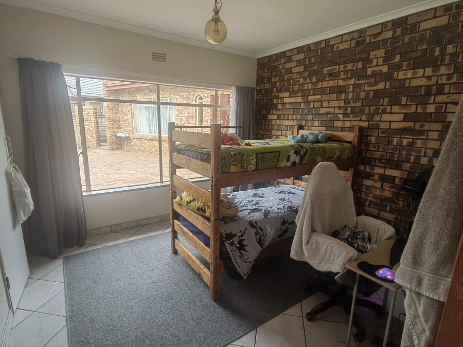 3 Bedroom Property for Sale in Ferryvale Gauteng