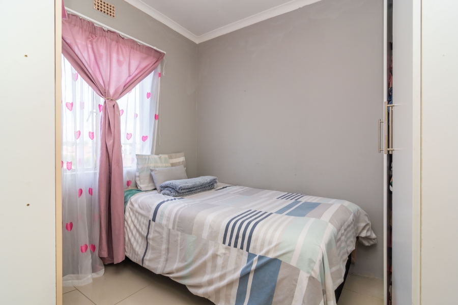 2 Bedroom Property for Sale in Fleurhof Gauteng