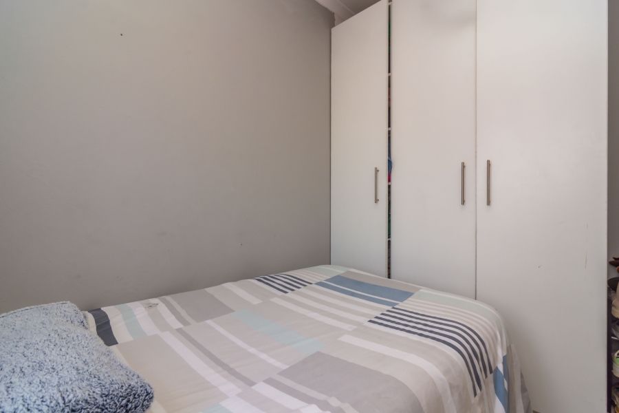 2 Bedroom Property for Sale in Fleurhof Gauteng