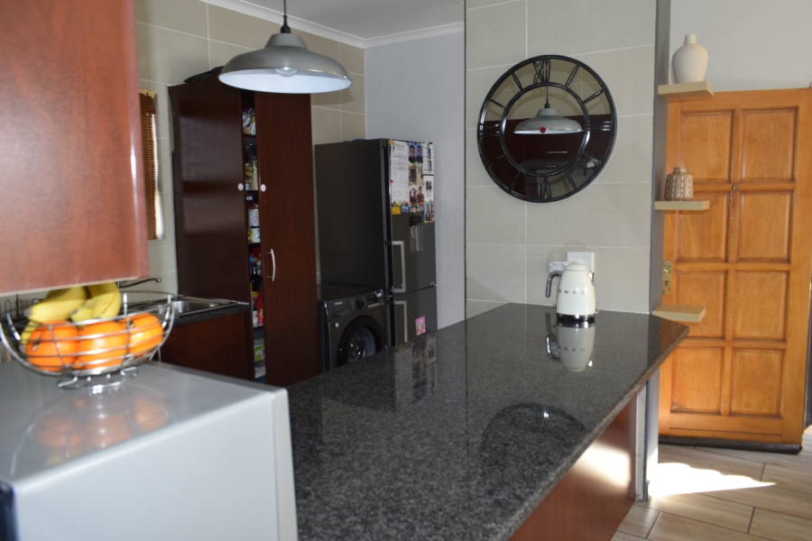 3 Bedroom Property for Sale in Jansenpark Gauteng