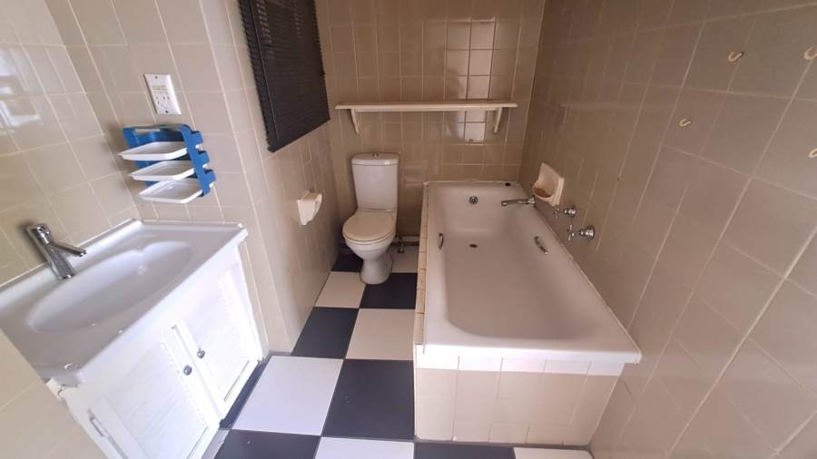 4 Bedroom Property for Sale in Three Rivers Gauteng