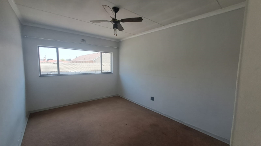 4 Bedroom Property for Sale in Three Rivers Gauteng