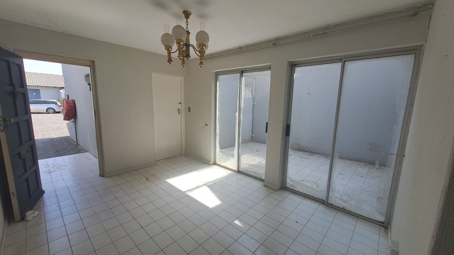 4 Bedroom Property for Sale in Three Rivers Gauteng
