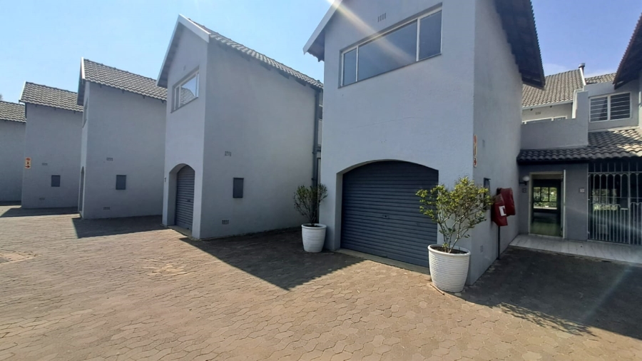 4 Bedroom Property for Sale in Three Rivers Gauteng