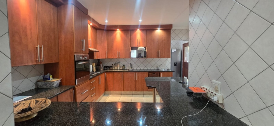 To Let 4 Bedroom Property for Rent in Irene Farm Villages Gauteng