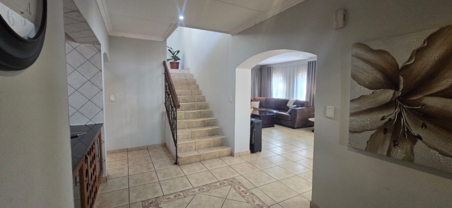 To Let 4 Bedroom Property for Rent in Irene Farm Villages Gauteng