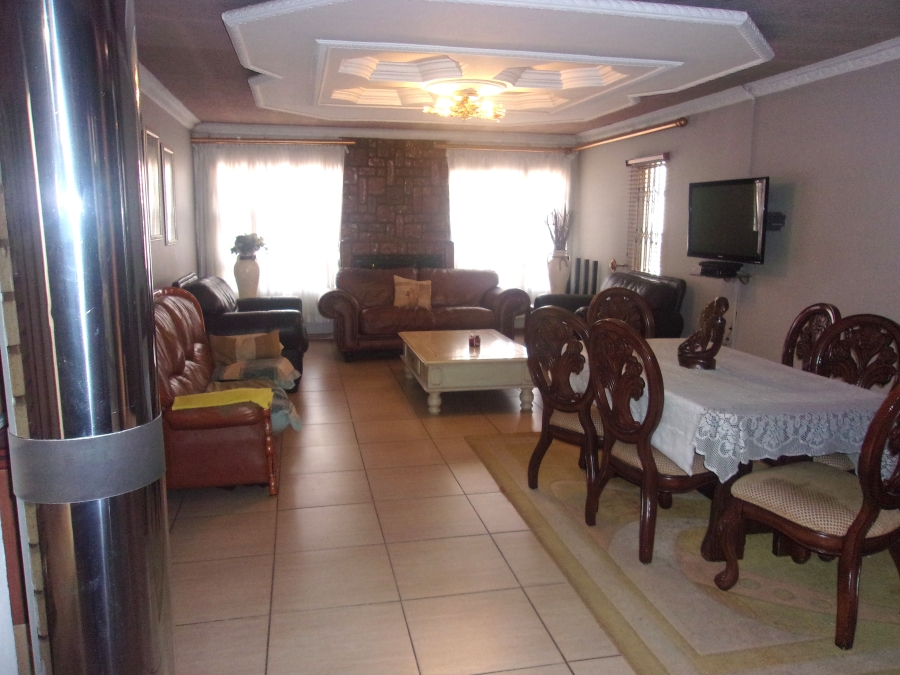 3 Bedroom Property for Sale in Vosloorus Gauteng
