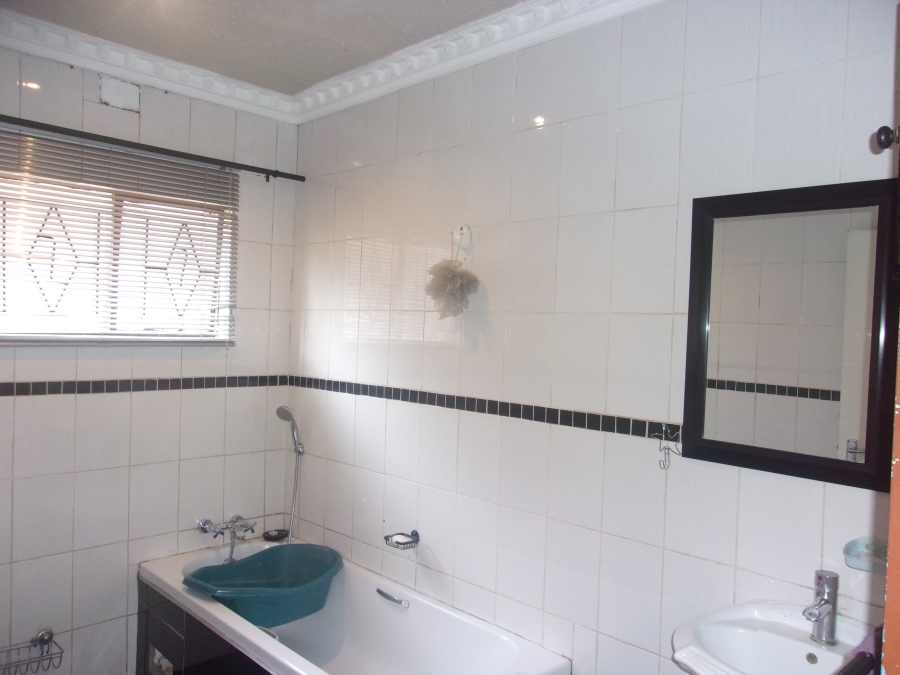 3 Bedroom Property for Sale in Vosloorus Gauteng