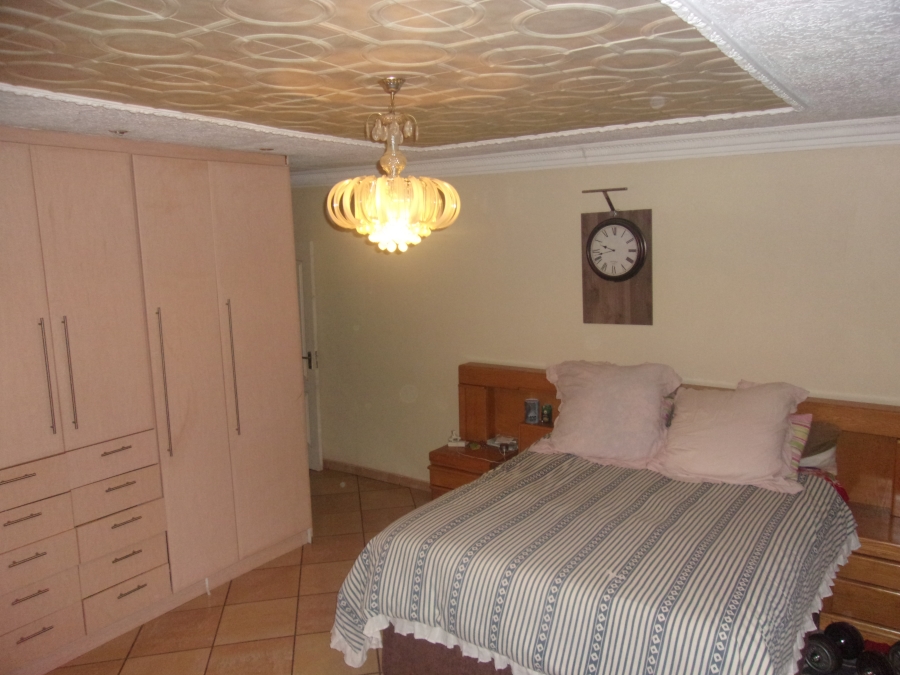 3 Bedroom Property for Sale in Vosloorus Gauteng