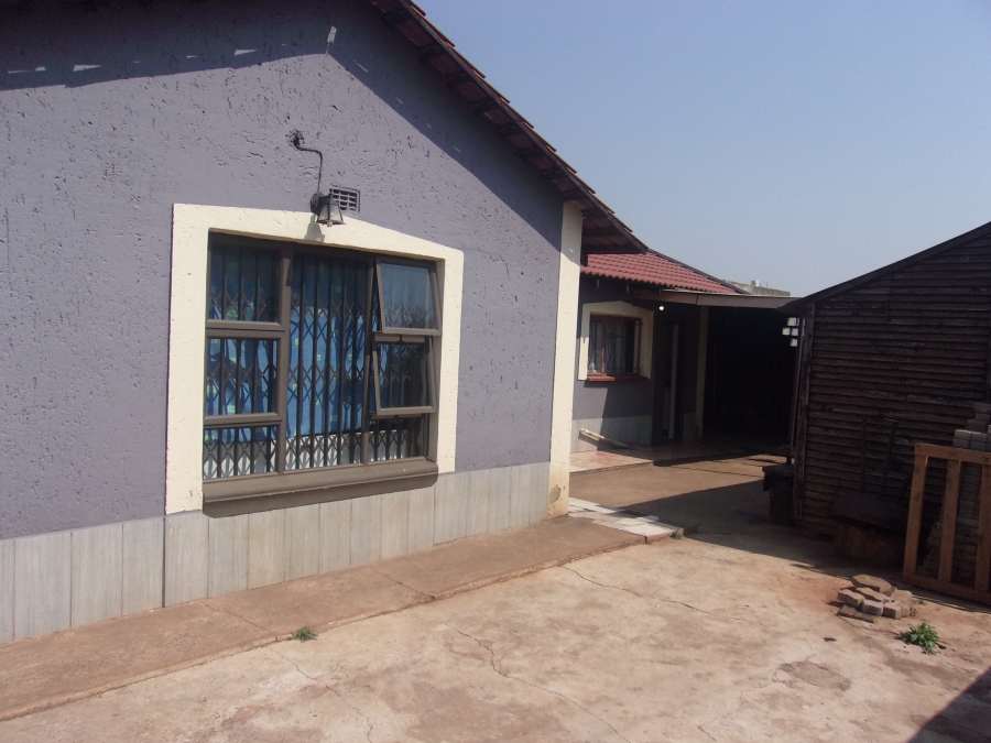 3 Bedroom Property for Sale in Vosloorus Gauteng