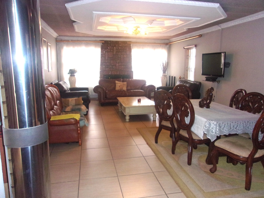 3 Bedroom Property for Sale in Vosloorus Gauteng