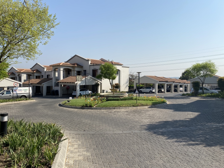 2 Bedroom Property for Sale in Paulshof Gauteng