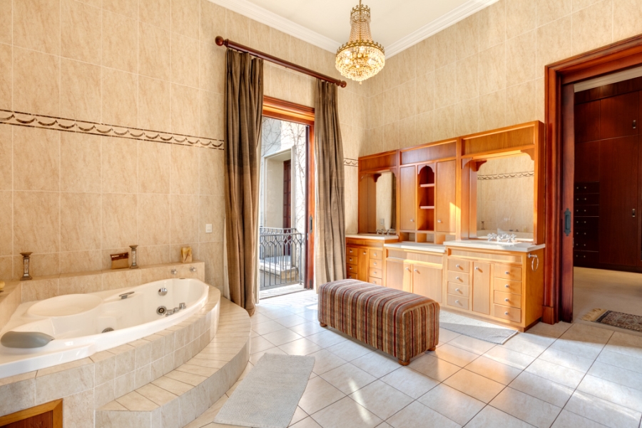 5 Bedroom Property for Sale in Blair Atholl Golf Estate Gauteng