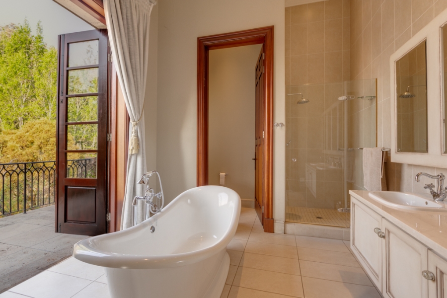 5 Bedroom Property for Sale in Blair Atholl Golf Estate Gauteng