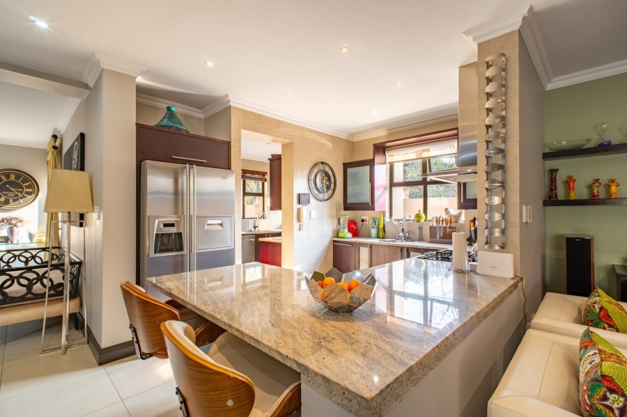 3 Bedroom Property for Sale in Woodmead Gauteng