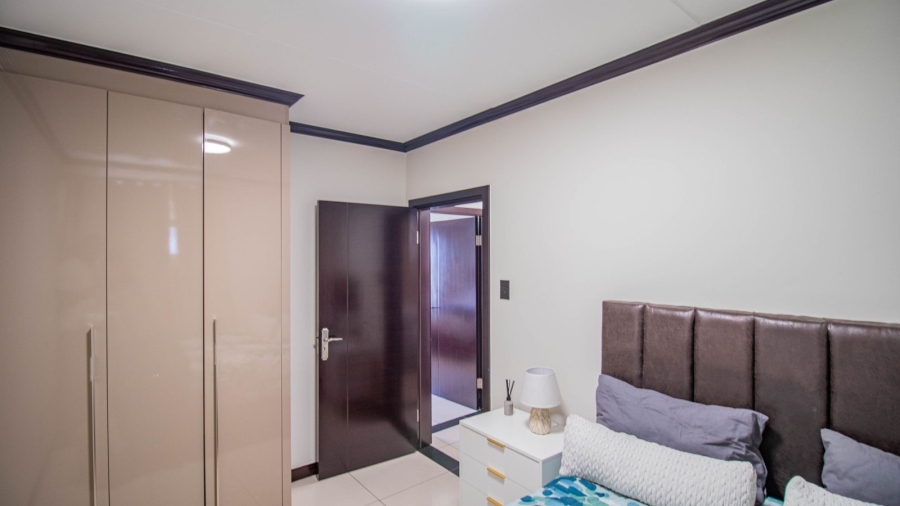 To Let 2 Bedroom Property for Rent in Noordwyk Gauteng