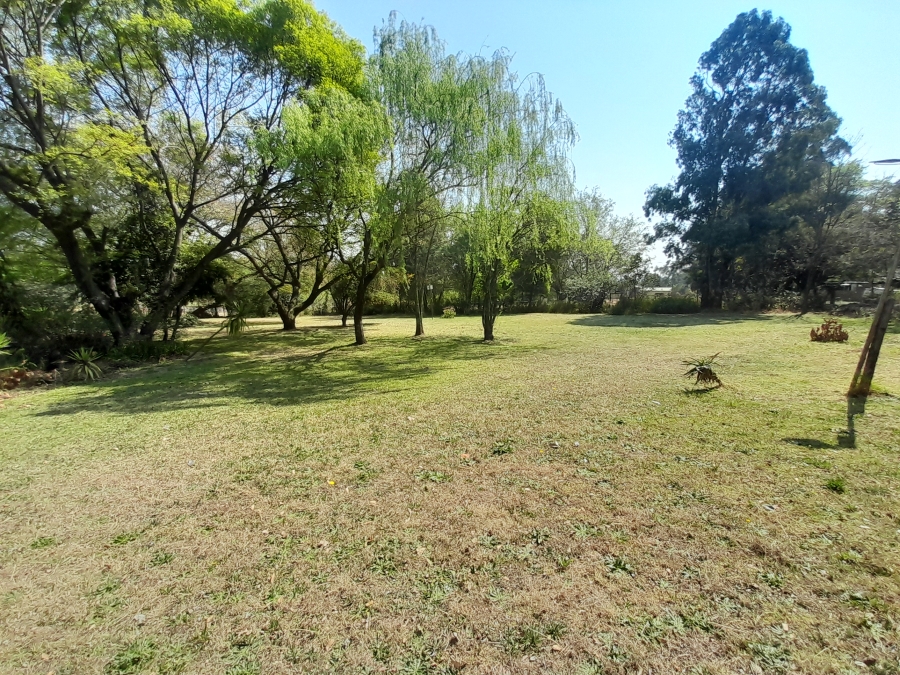 2 Bedroom Property for Sale in Glen Austin Gauteng