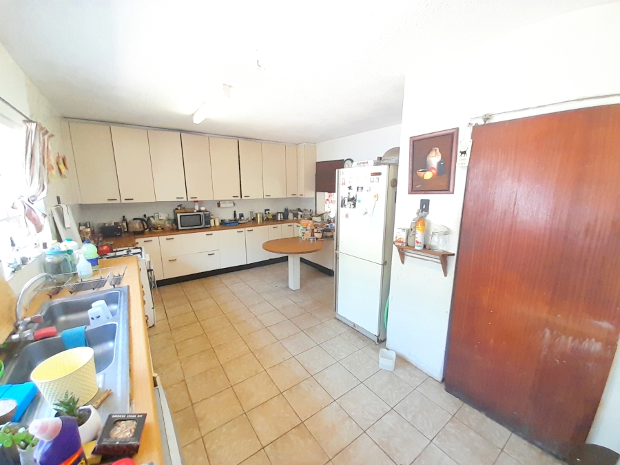 2 Bedroom Property for Sale in Glen Austin Gauteng