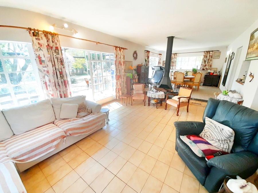 2 Bedroom Property for Sale in Glen Austin Gauteng