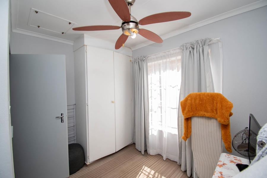3 Bedroom Property for Sale in Wilgeheuwel Gauteng