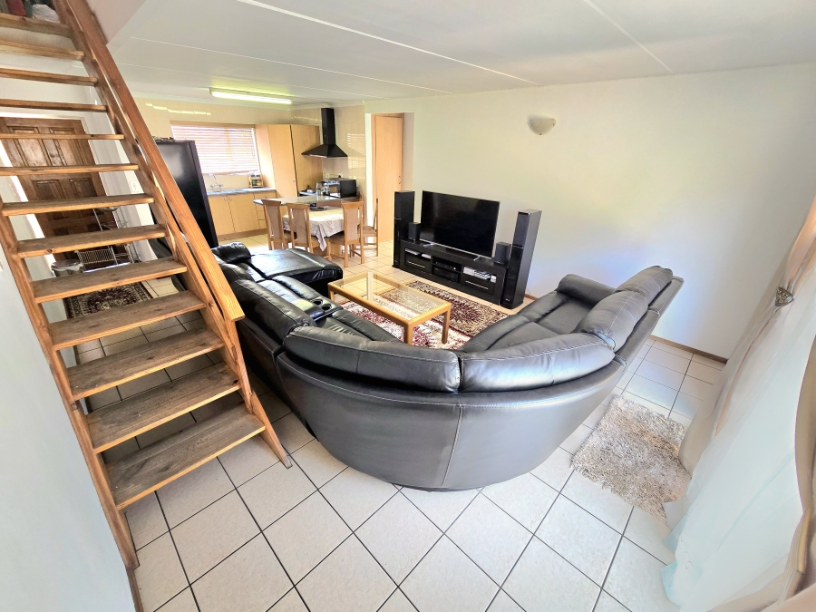 3 Bedroom Property for Sale in Halfway Gardens Gauteng