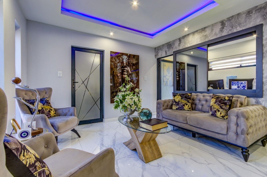 3 Bedroom Property for Sale in Lakefield Gauteng
