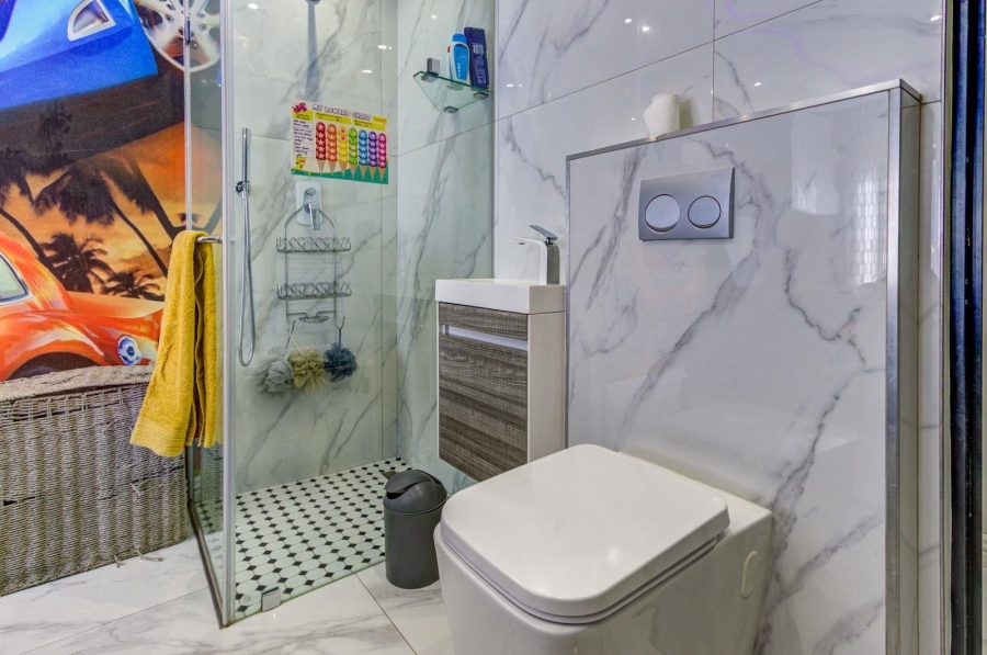 3 Bedroom Property for Sale in Lakefield Gauteng