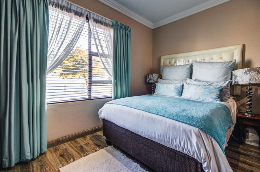 2 Bedroom Property for Sale in Morehill Gauteng
