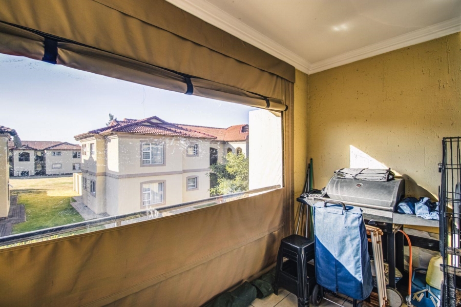 2 Bedroom Property for Sale in Morehill Gauteng