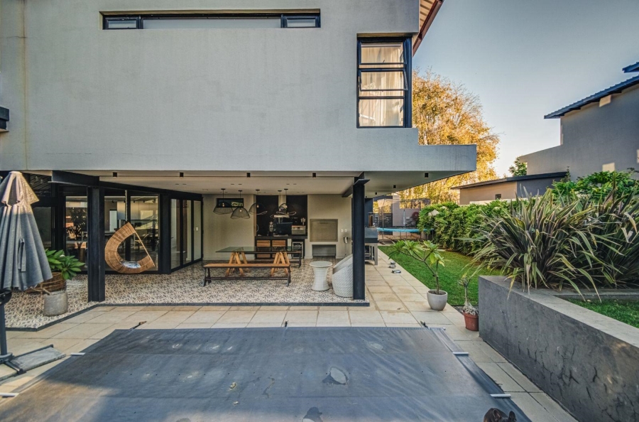 4 Bedroom Property for Sale in Ebotse Golf Estate Gauteng