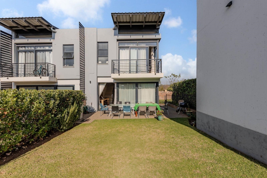 2 Bedroom Property for Sale in Ebotse Golf Estate Gauteng